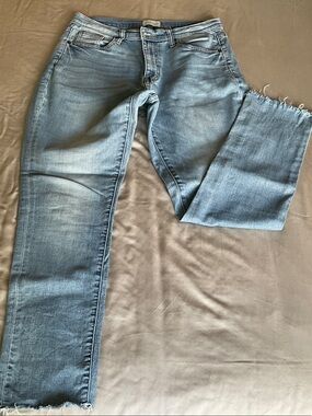 Light Wash Women's Straight-Leg Jeans